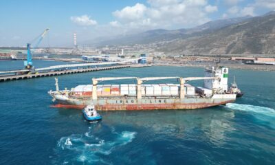 Katar’ın gönderdiği yaşam konteynerlerini taşıyan iki gemi İskenderun’a ulaştı