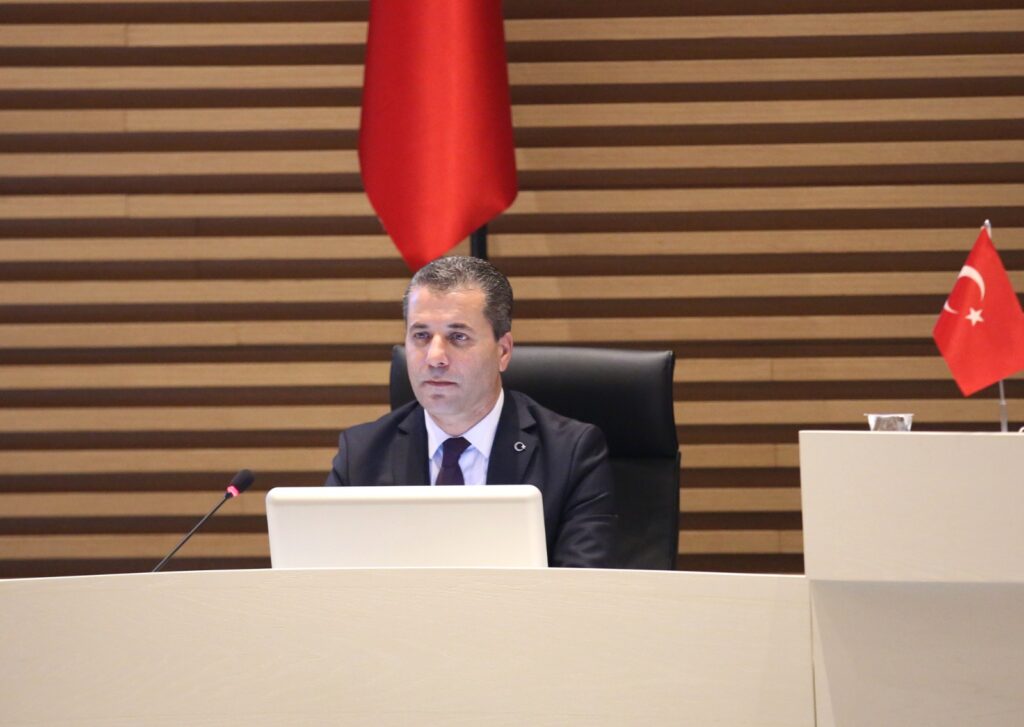 MESUT ŞEHİTOĞLU’NDAN 5 KAT VE ÜZERİ KONUTLAR İÇİN ÇELİK YAPI ÖNERİSİ