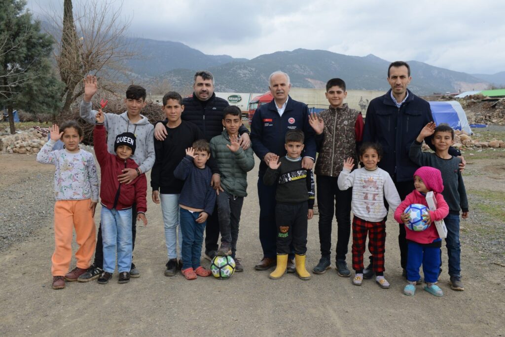 Yıldırım’dan afet bölgesine kardeşlik eli