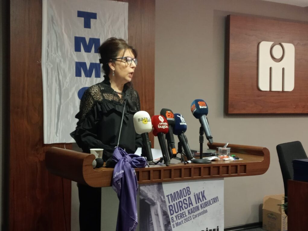 8. Yerel Kadın Kurultayı ‘Sesimi Duyan Var mı’ programıyla gerçekleştirildi