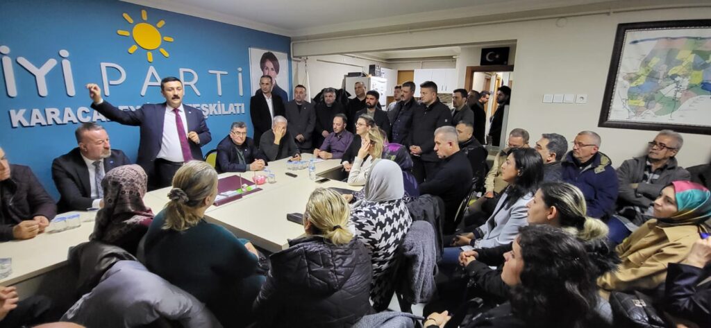 Türkoğlu, önseçim çalışmalarına hızlı başladı