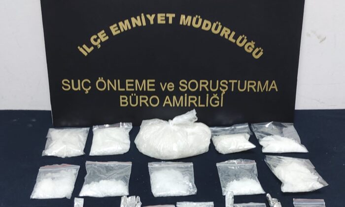 Bursa polisi 34 suç kaydı bulunan zanlıyı 530 gram uyuşturucu ile yakaladı