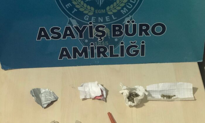 2 hırsızlık zanlısı ve 3 uyuşturucu taciri tutuklandı