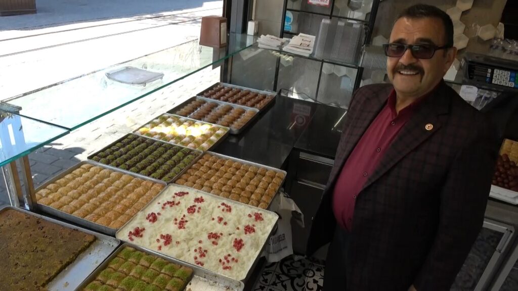 Bu ramazanın da vazgeçilmezi güllaç oldu