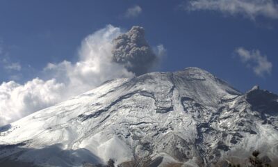 Popocatepetl Yanardağı’nda 24 saatte 12 patlama