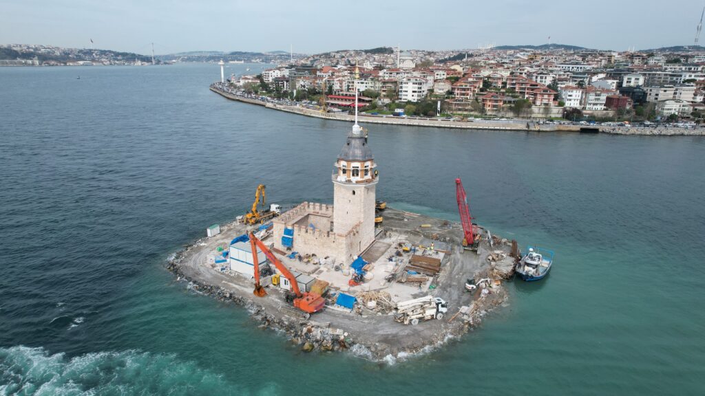 Kız Kulesi’nde sona yaklaşıldı, dron ile havadan görüntülendi