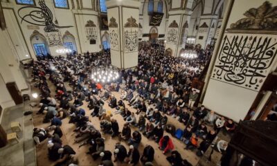 Bayram namazı kılmak isteyen vatandaşlar tarihi Ulu Camii’ne akın etti: Kilometrelerce oluşan trafik havadan görüntülendi