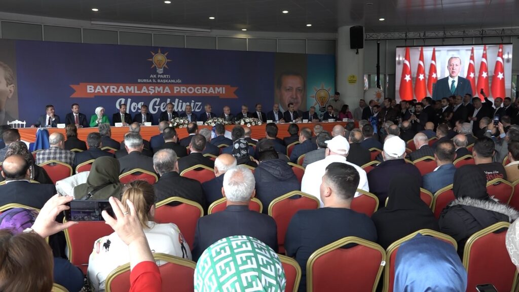 Bakan Varank: “Türkiye, dünyanın en büyük 10 ekonomisinden biri olacaktır”