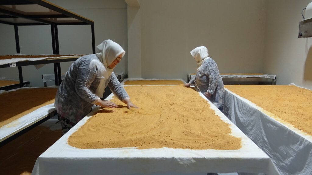 Kadınlar üretiyor, vatandaşa aracısız ulaşıyor