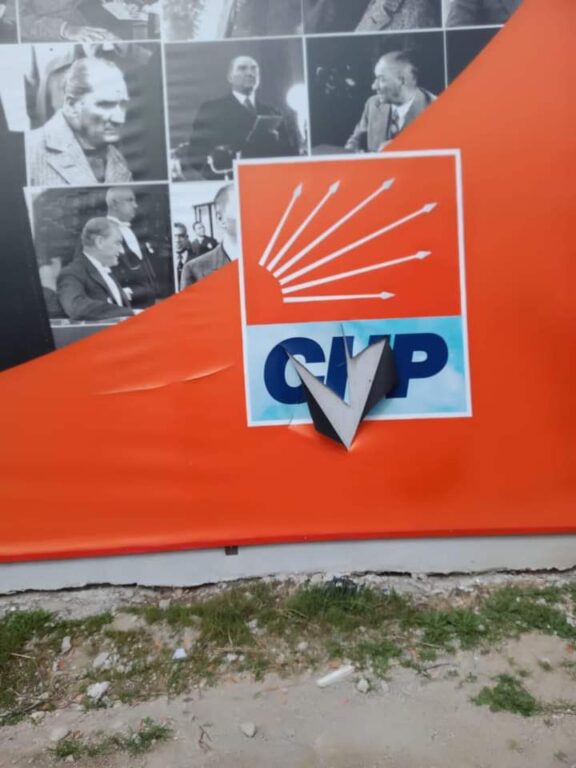 CHP Nilüfer’e çirkin saldırı