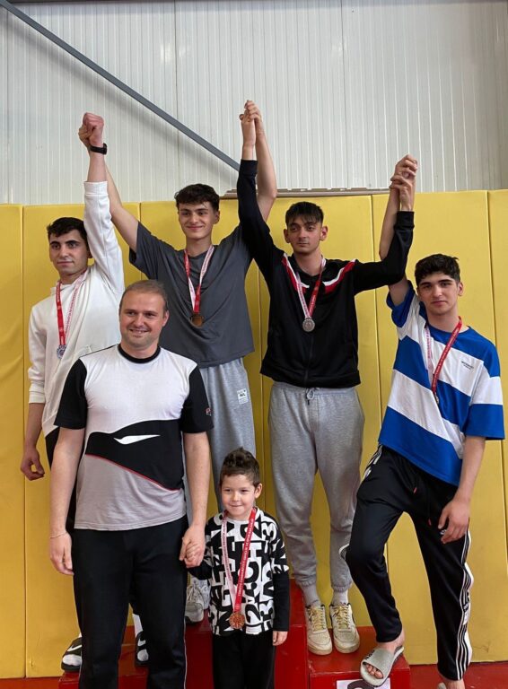 Osmangazili sporculardan tatamide çifte başarı