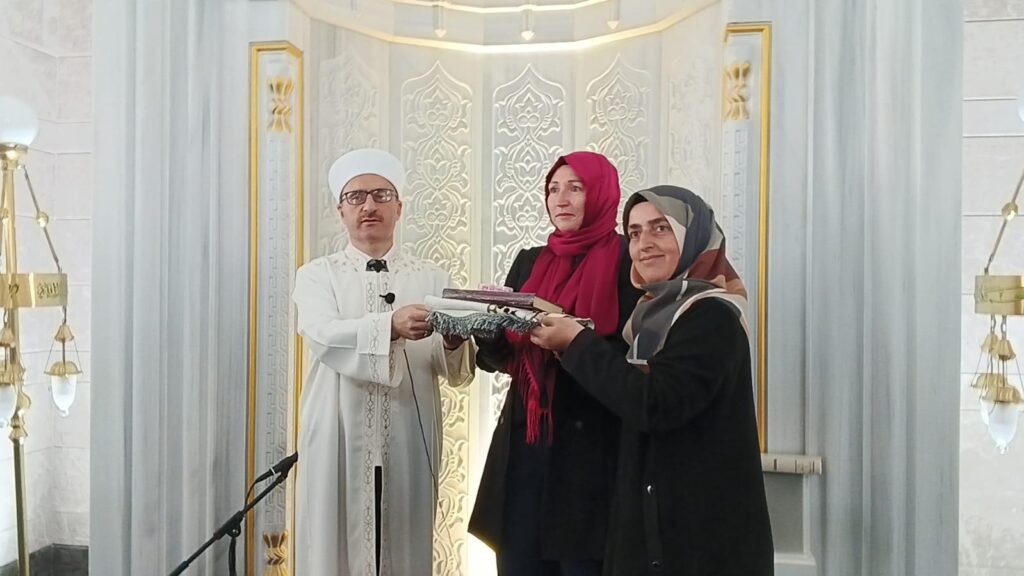 Fransız Oğilli, Bursa’da müslüman oldu Meryem adını aldı