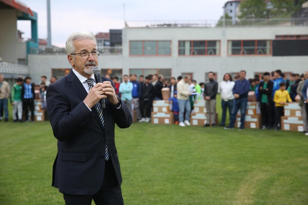 Nilüfer Belediyesi’nden amatörlere güç katacak destek