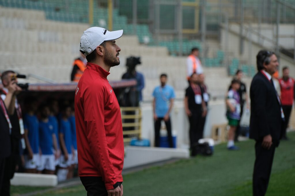 Özer Hurmacı: “Pes etmek yok”