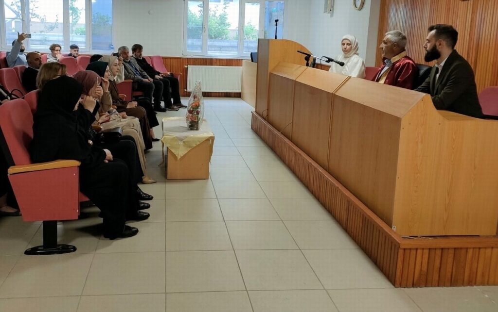 Mudanya Müftüsü nikah kıymaya yetişemiyor.