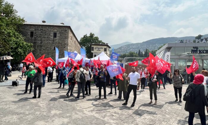 SANEM OKTAR: DEMOKRASİ Mİ? OTOKRASİ Mİ?