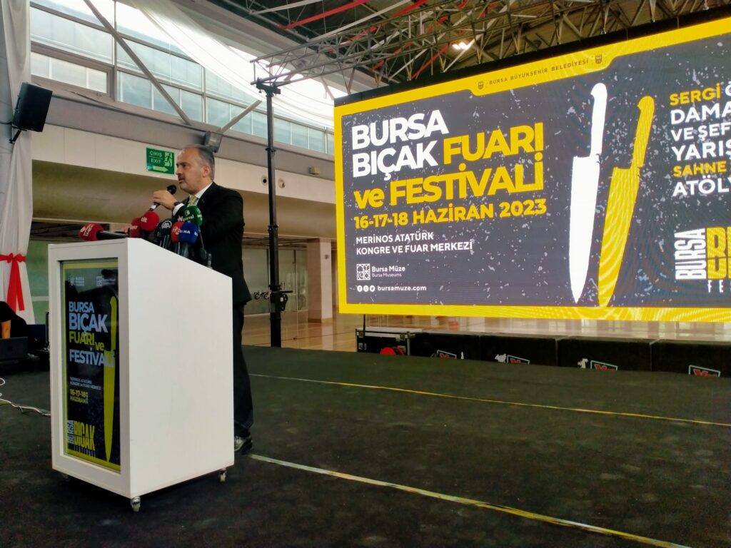 Bıçak Festivali’ne coşkulu başlangıç