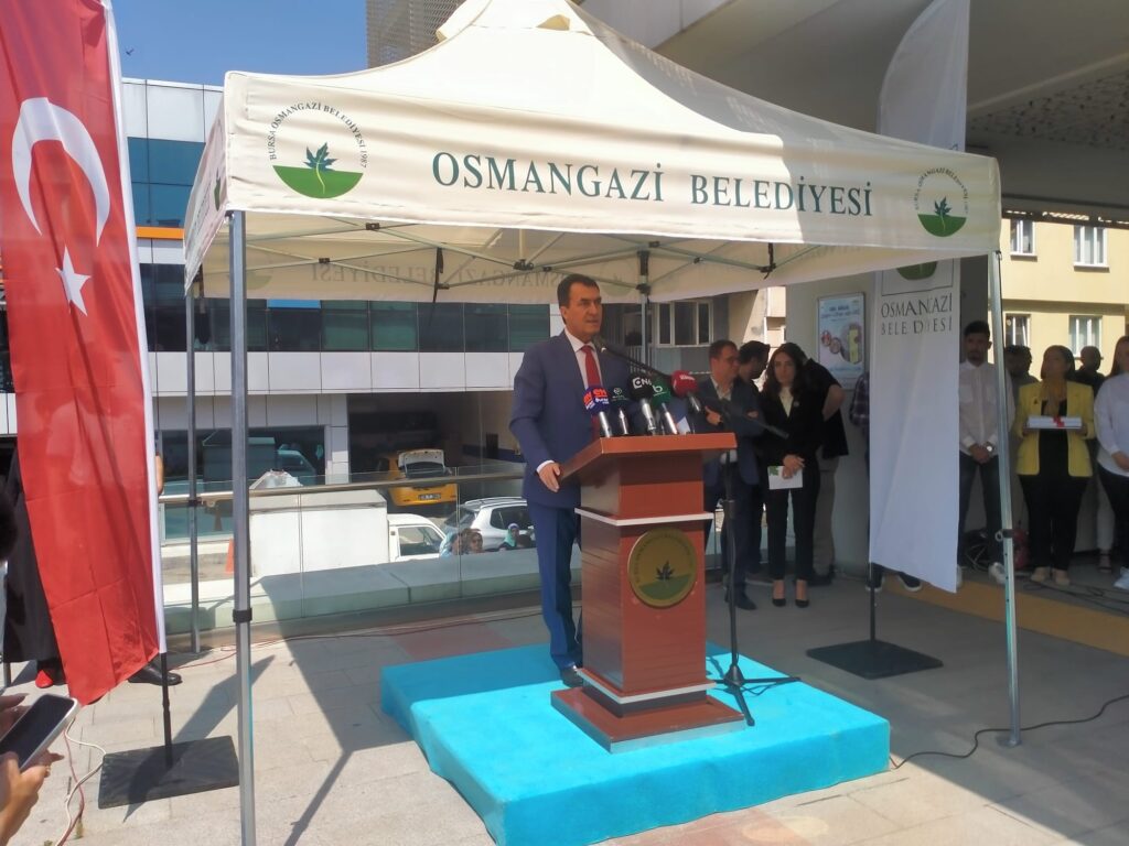 “ÇALIŞMA OLAN HER YERDE OSMANGAZİ BELEDİYESİNİN İMZASI VAR”