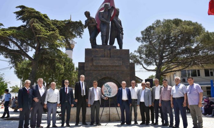 İstanbul’un fethinin sembol isimlerinden Ulubatlı Hasan Karacabey’de anıldı