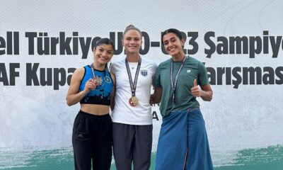 Türkiye Atletizm Şampiyonası’nda madalyaları topladı