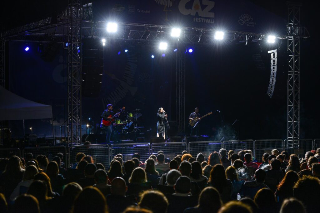 Jehan Barbur ve Volkan Öktem mest etti