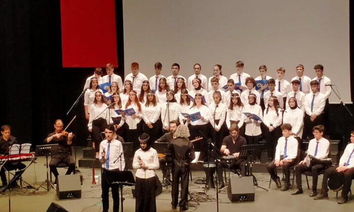 Bursa Çınar Anadolu Lisesi’nde müzik şöleni