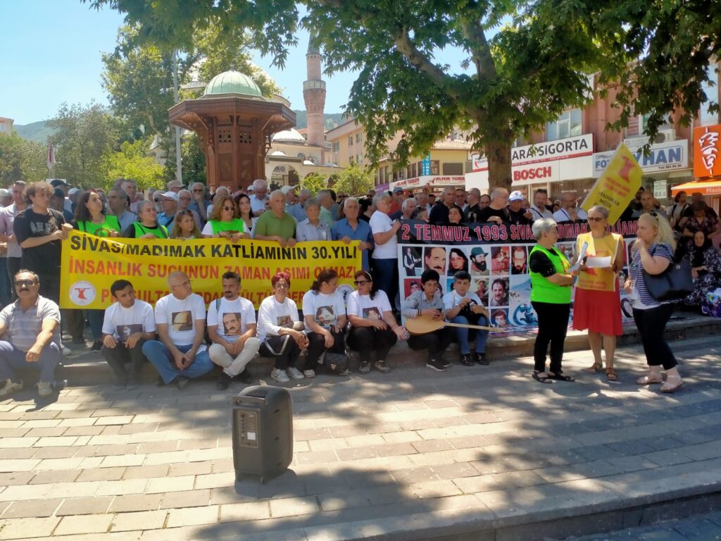 Madımak’ta hayatını kaybedenler Bursa’da anıldı
