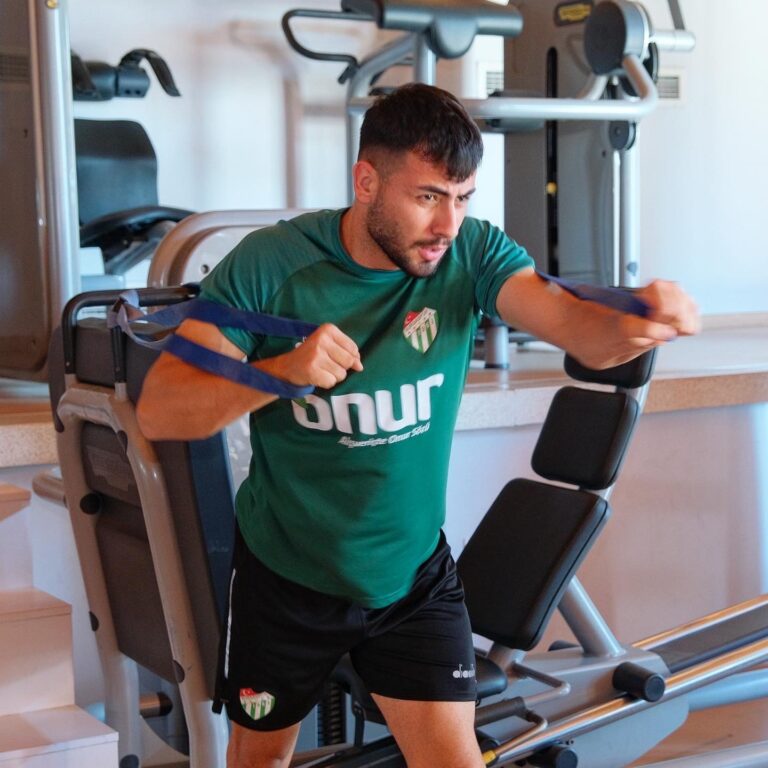 Bursaspor’da hazırlıklar devam ediyor