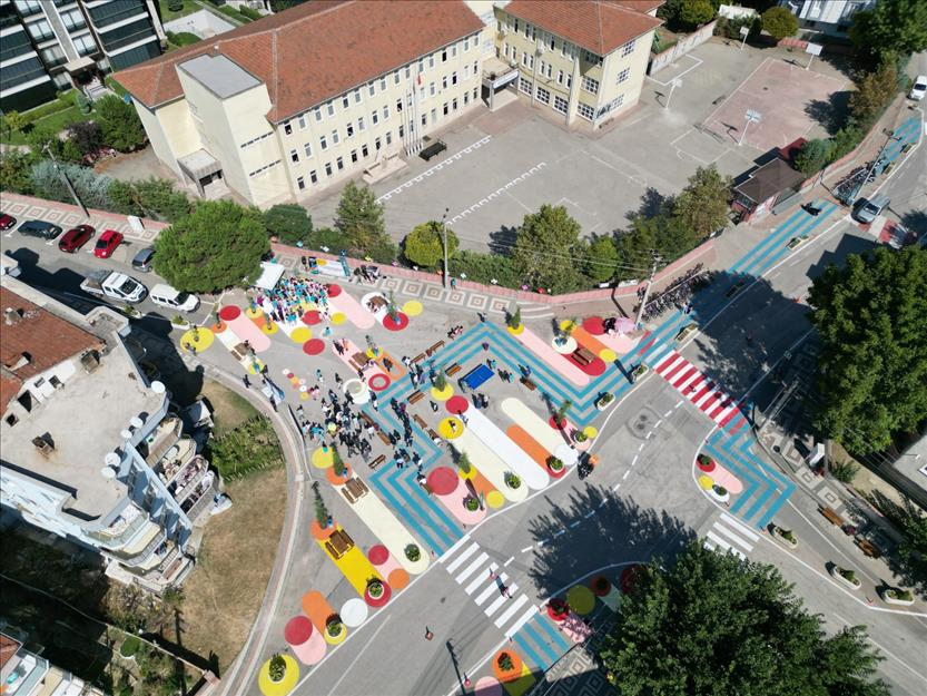 İnegöl’ün İlk Çocuk Dostu Sokağı Açıldı