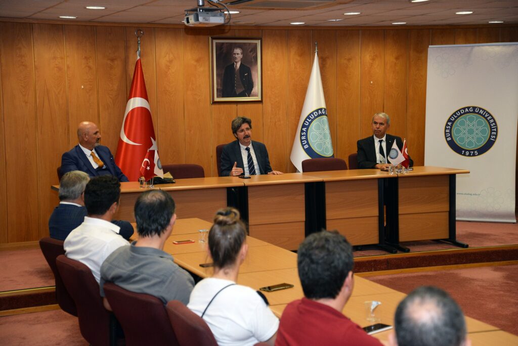 BUÜ Ziraat Fakültesi’nin 2 bölümü akredite edildi