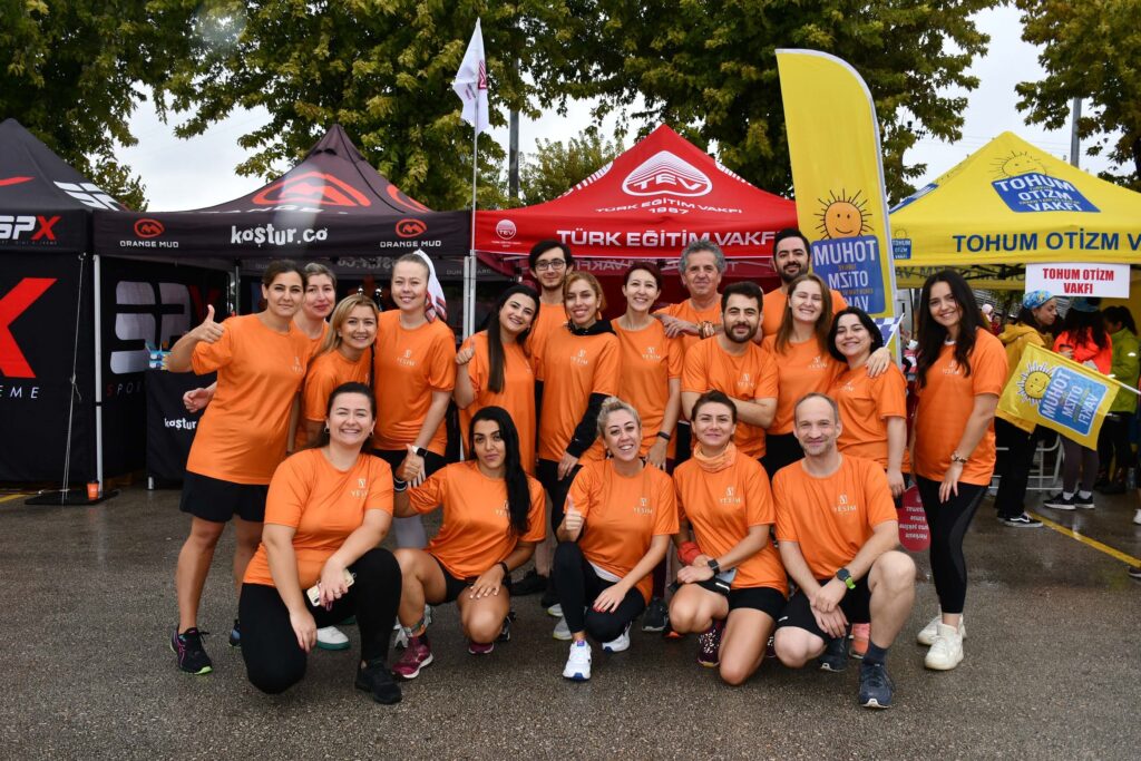 ‘Kız çocukları okusun’ diye koştular