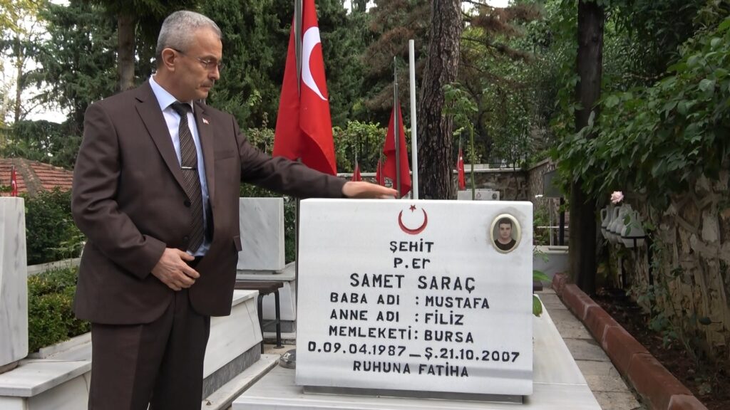 Dağlıca saldırısında oğlu şehit olmuştu…Müjdeli haberi vermek için sabaha kadar uyumadı