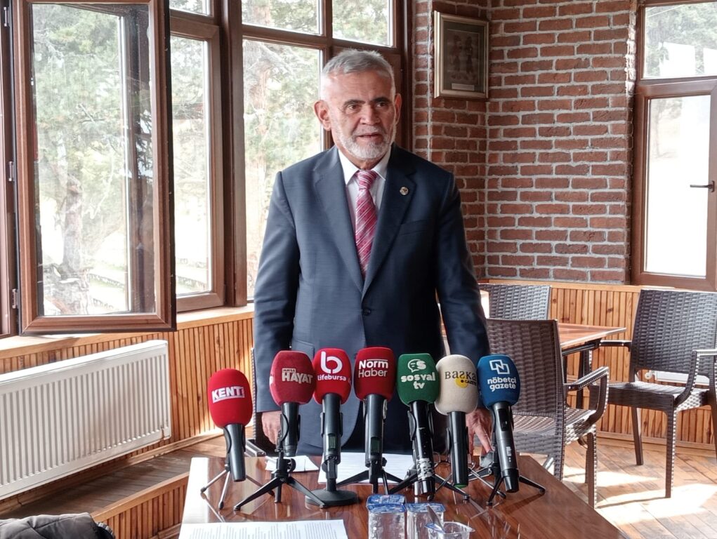 GENÇ NÜFUS GÖÇ EDİYOR