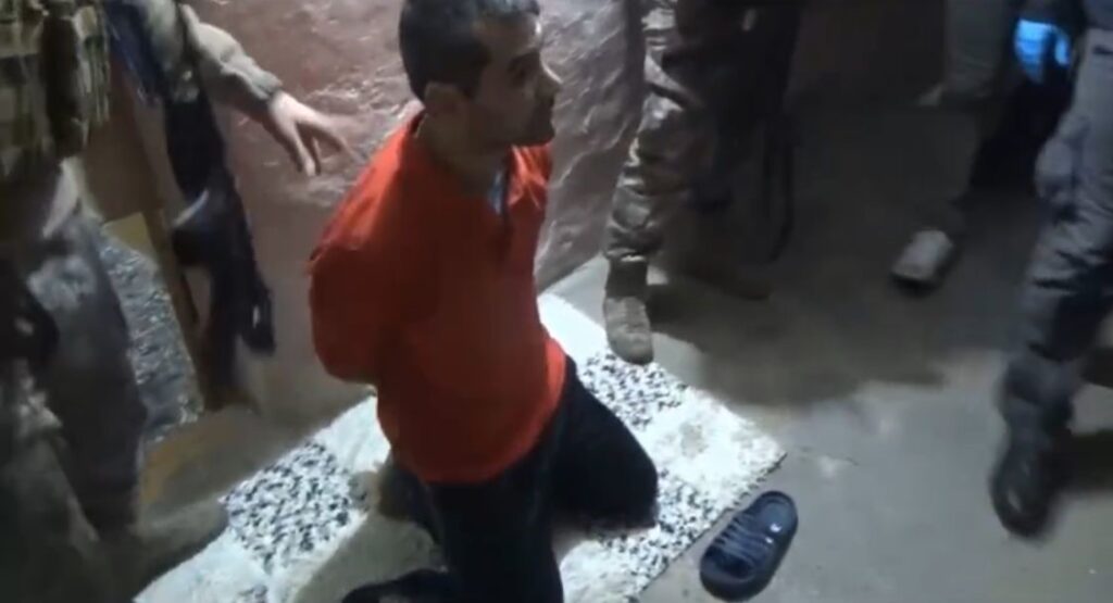 Bursa’da DEAŞ’ın bombacısı yakalandı…5 gözaltı