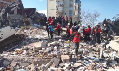 İsrailli ekip deprem bölgesinden arama kurtarma ekipmanları çalmış