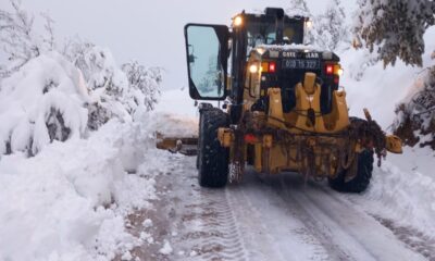 Osmangazi’de karlı yollarla anında müdahale