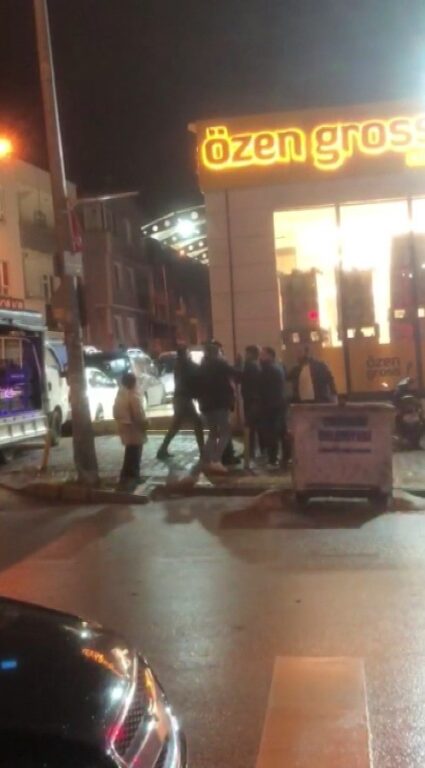 Pazarcıların yer kavgası