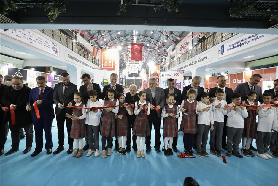 İnegöl’ün 7. Kitap Şöleni Başladı