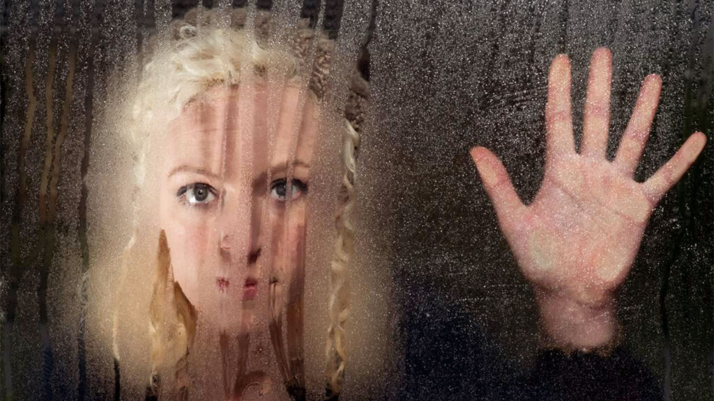 YÜRÜYEN CESET SENDROMU