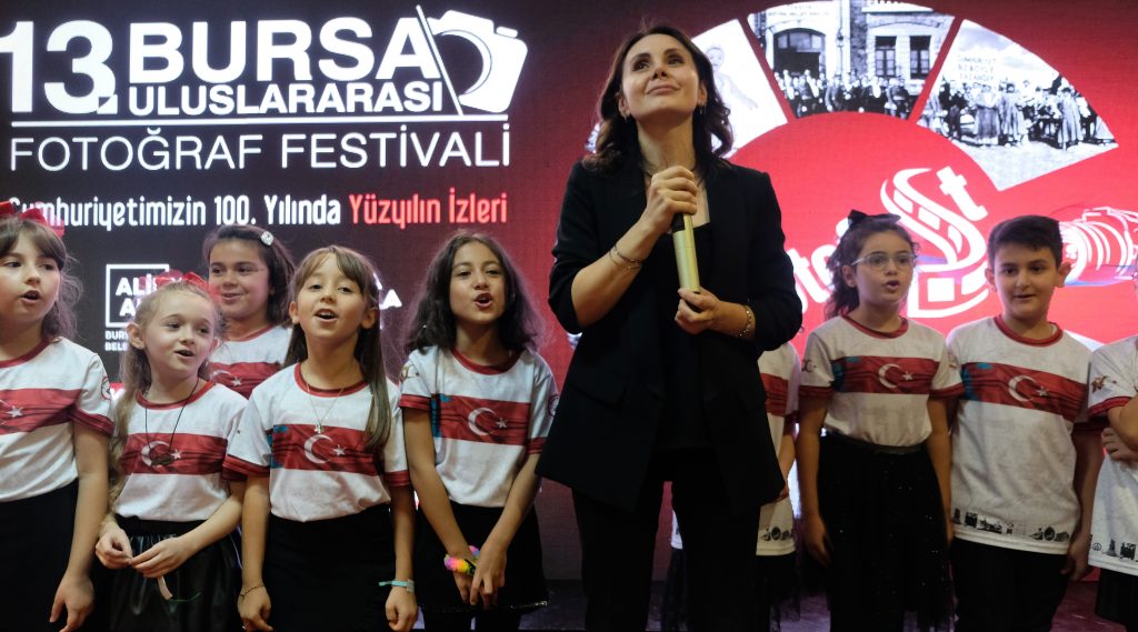 CUMHURİYET MEŞALESİ  FOTOFEST’TE YANDI