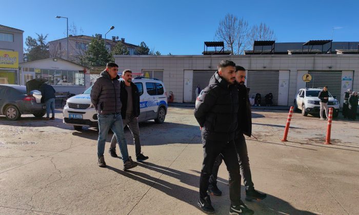 İstanbul’dan İnegöl’e kokain getiren şahıslar yakalandı