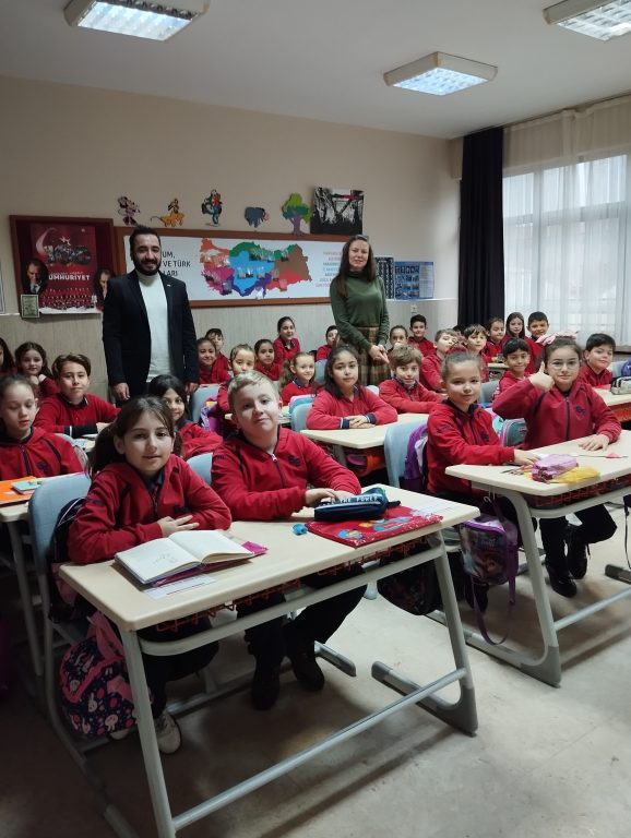 ÖĞRENCİLER SORDU GAZETECİLER CEVAPLADI