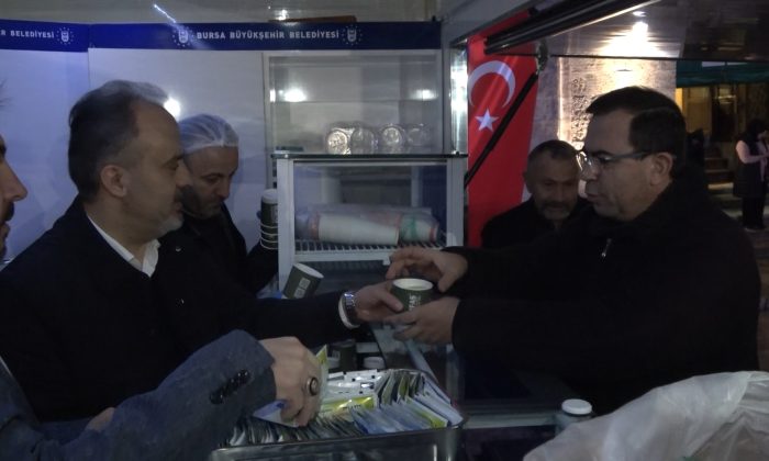 Başkan Aktaş seçim çalışmasına Ulu Cami’de başladı