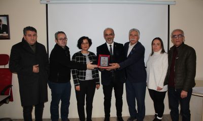 Market çalışanları eğitim sertifikalarını aldı