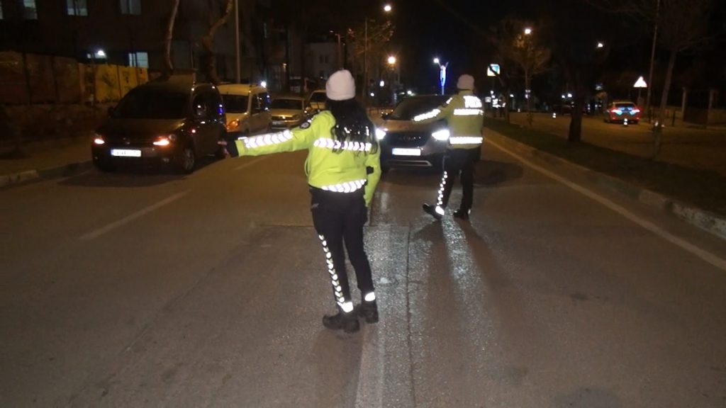 Bursa’da 500 polisle ‘huzur’ uygulaması…7 kişi yakalandı