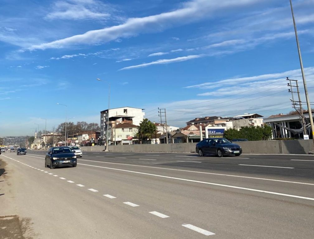 Mudanya yolunda çile bitti! Şerit sayısı 3’e çıktı