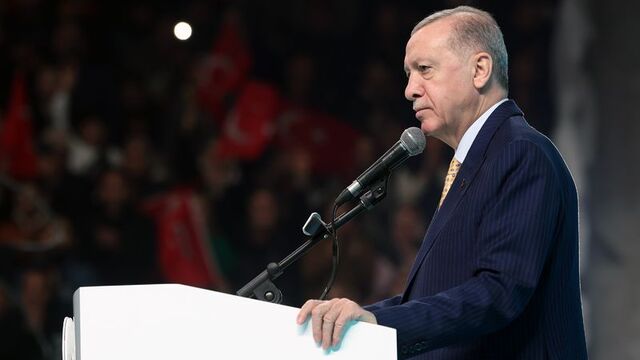 Cumhurbaşkanı Erdoğan duyurdu! Küçükçekmece’deki saldırıyla ilgili saldırganlardan biri yakalandı