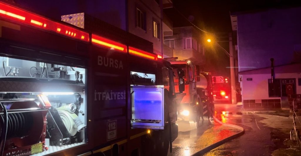 Bursa’da feci yangın!