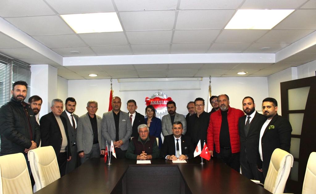 ANASİAD BÜYÜYEREK GÜÇLENİYOR: YENİ BAŞKAN  HAKAN BİRKAN