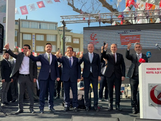 FATİH ERBAKAN’A BURSA’DA BÜYÜK İLGİ
